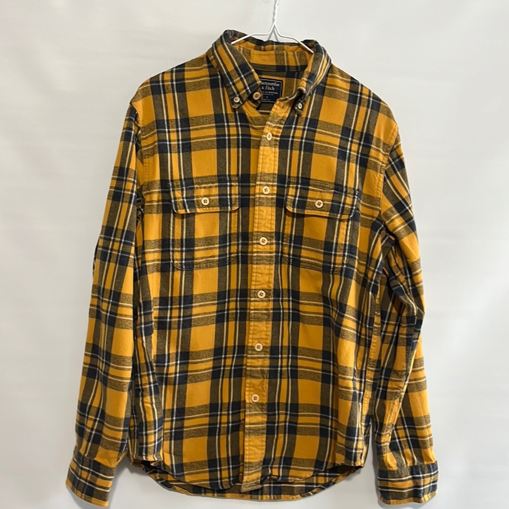 Abercrombie long sleeve yellow plaid shirt